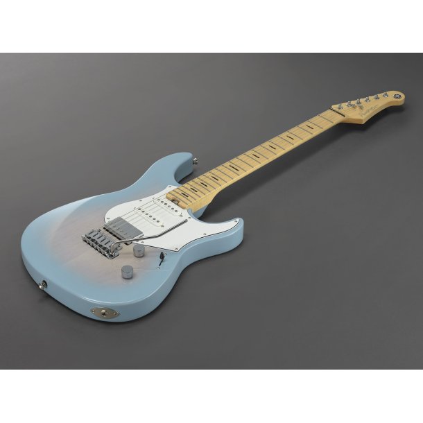 Yamaha PacP12M Beach Blue Burst